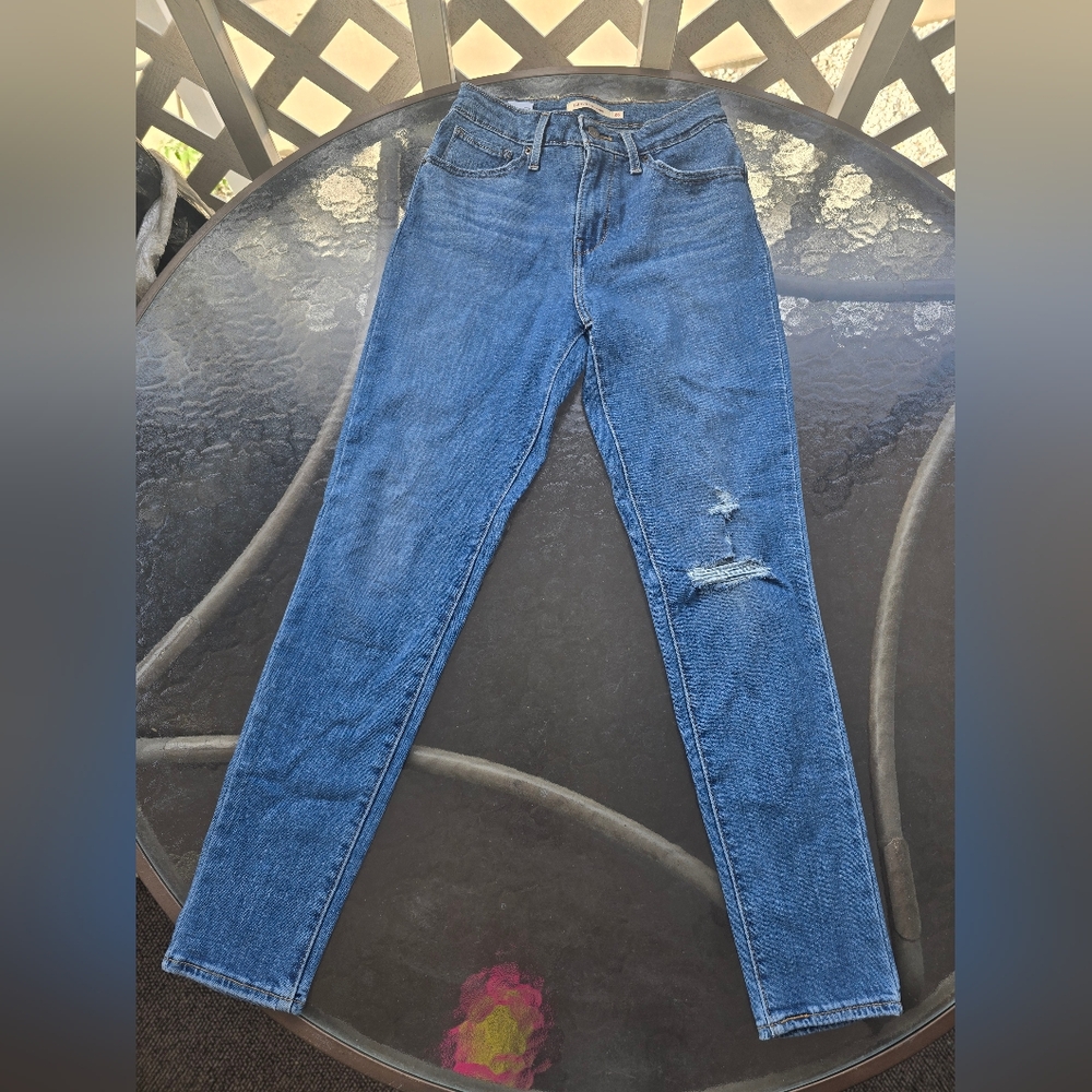 Levi's 721 High-Rise Skinny Jeans [W26 L28]